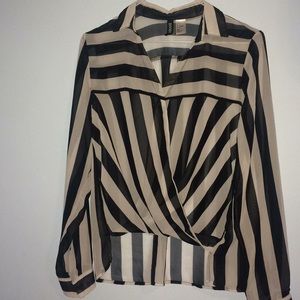 H&M black and white stripe blouse